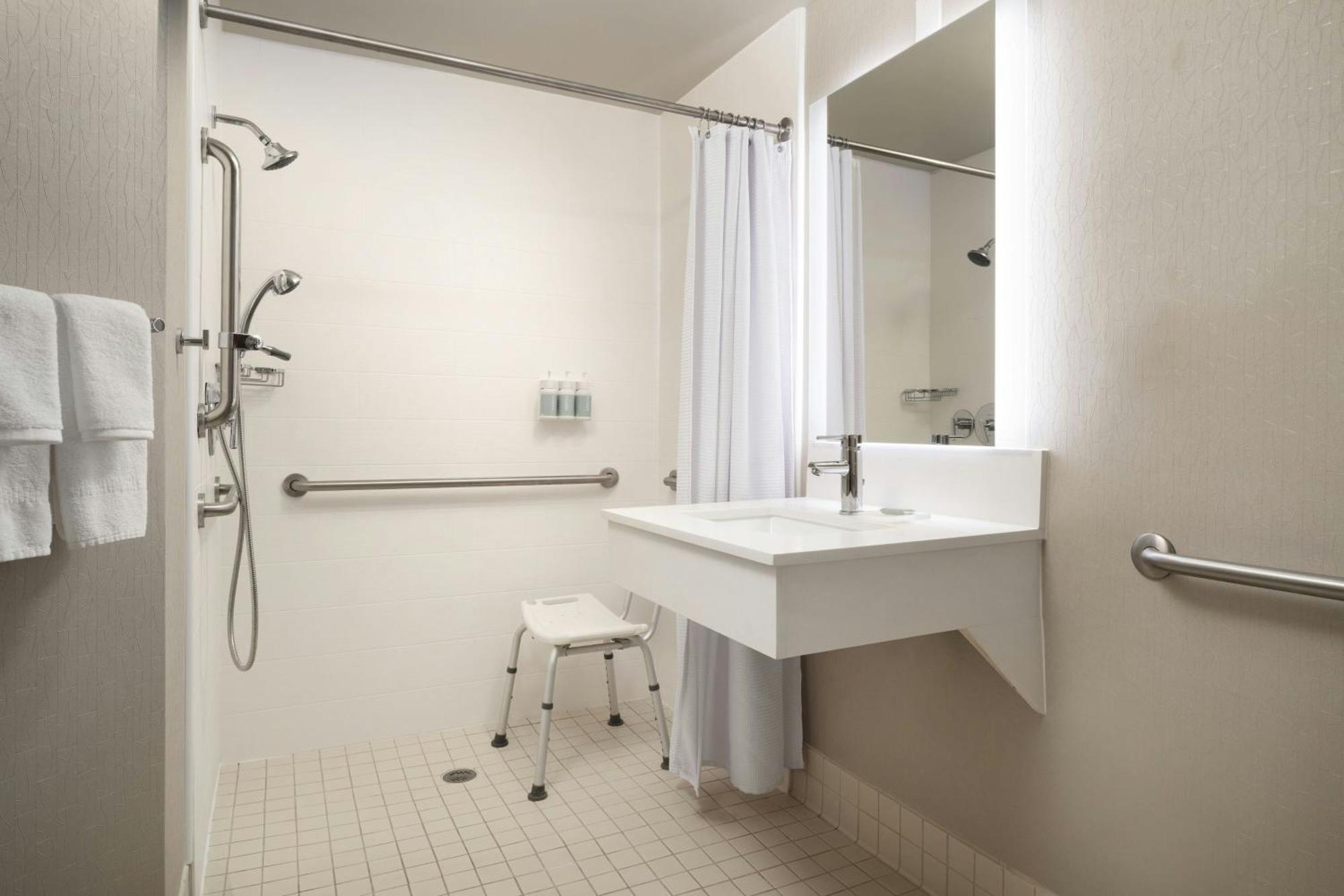 Springhill Suites By Marriott Gaithersburg Exterior photo